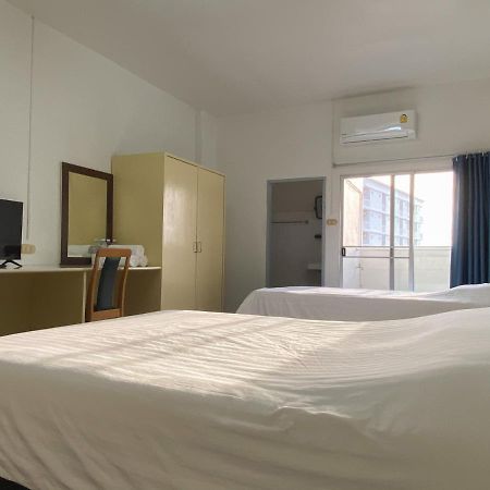 Monta Apartment Bangsaen Εξωτερικό φωτογραφία
